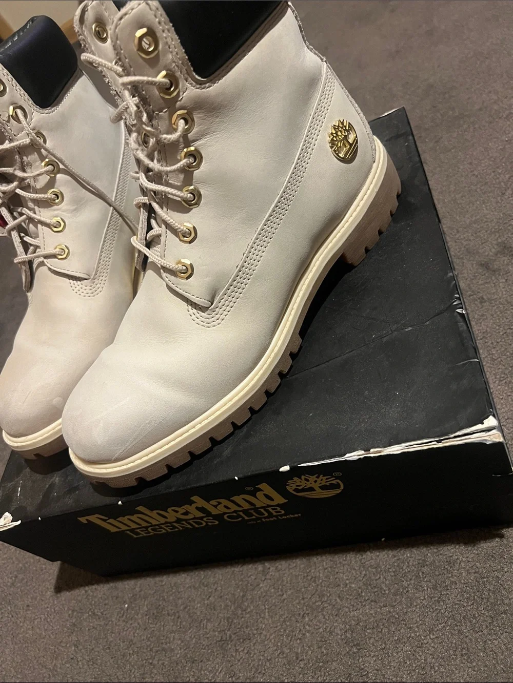 Timberland Men’s Cream Leather Work Boots with Black Collar